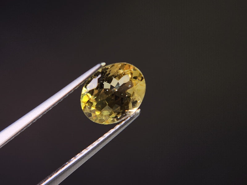ye-AP-17　イエローアパタイト　1.90ct