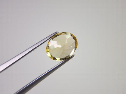 ye-AP-17　イエローアパタイト　1.90ct