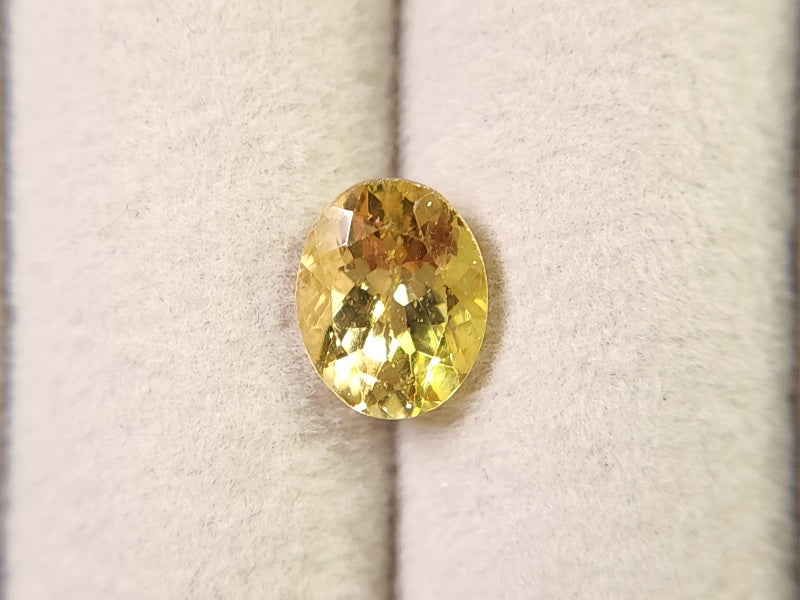 ye-AP-20　イエローアパタイト　2.17ct