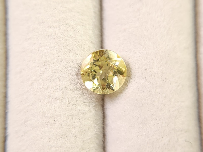 ye-AP-21　イエローアパタイト　1.58ct