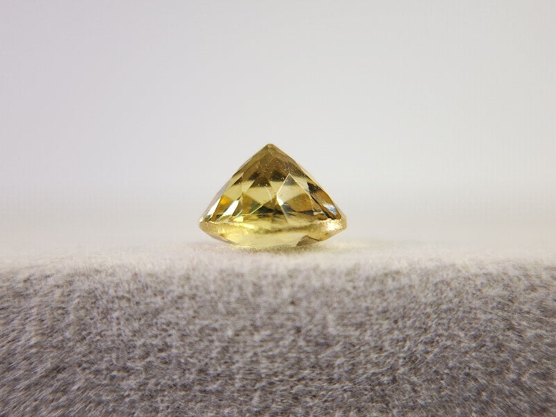 ye-AP-22　イエローアパタイト　1.48ct