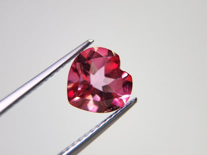 piTOt-18　ピンクトパーズ（トリートメント）　2.33ct