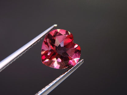 piTOt-18　ピンクトパーズ（トリートメント）　2.33ct