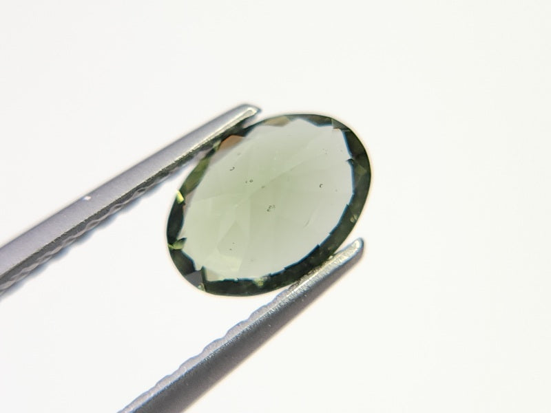 MLD-11　モルダバイト　0.57ct