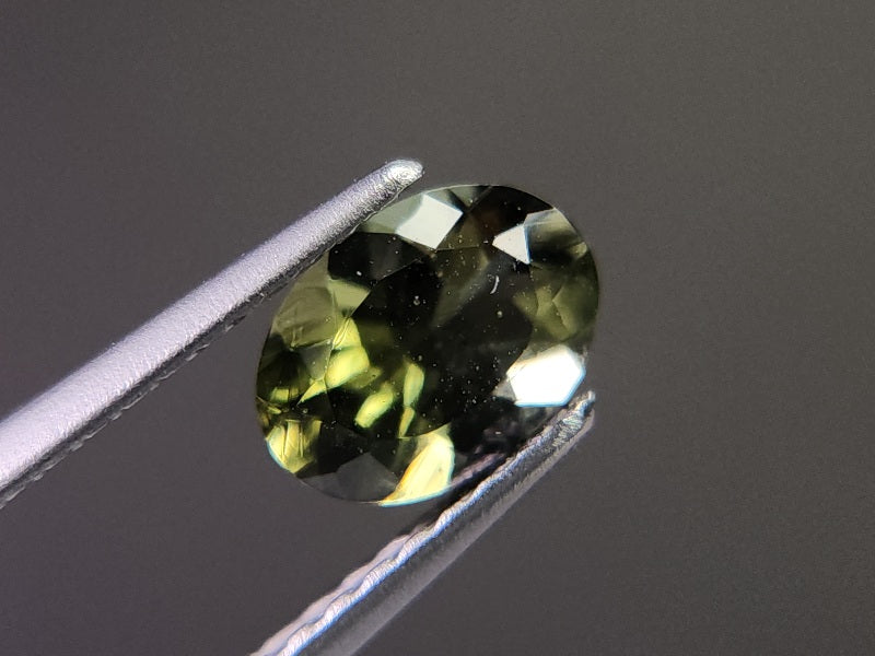 MLD-15　モルダバイト　0.54ct
