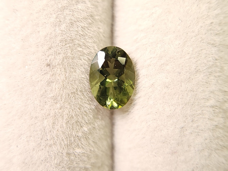 MLD-15　モルダバイト　0.54ct