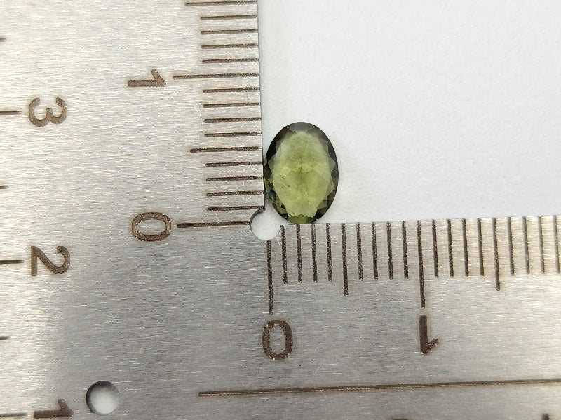 MLD-15　モルダバイト　0.54ct