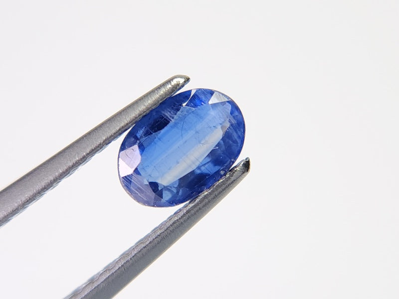 【500円均一】6/15新着！　カイヤナイト　0.61ct　8