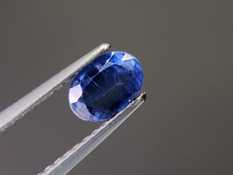 【500円均一】6/15新着！　カイヤナイト　0.61ct　8