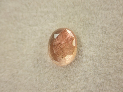 OSUN-5　オレゴンサンストーン　0.94ct