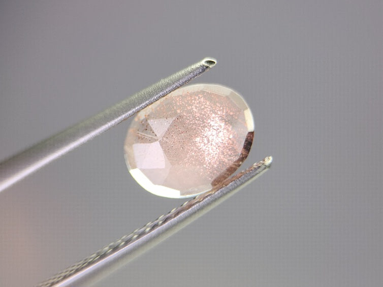 OSUN-7　オレゴンサンストーン　0.83ct