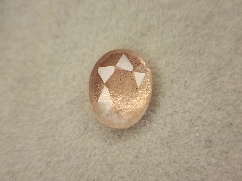 OSUN-7　オレゴンサンストーン　0.83ct
