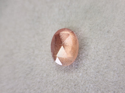 OSUN-8　オレゴンサンストーン　0.82ct