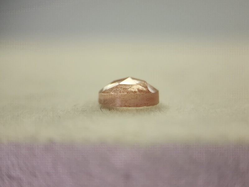 OSUN-14　オレゴンサンストーン　0.74ct