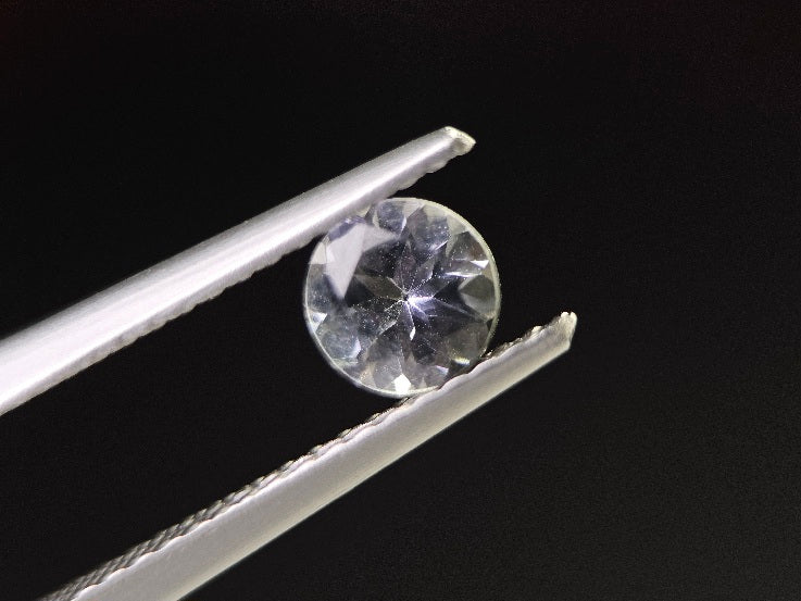 ZO-1　ゾイサイト　0.68ct