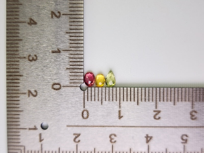 SET9-mSA-28　マルチサファイア9石セット　合計2.03ct