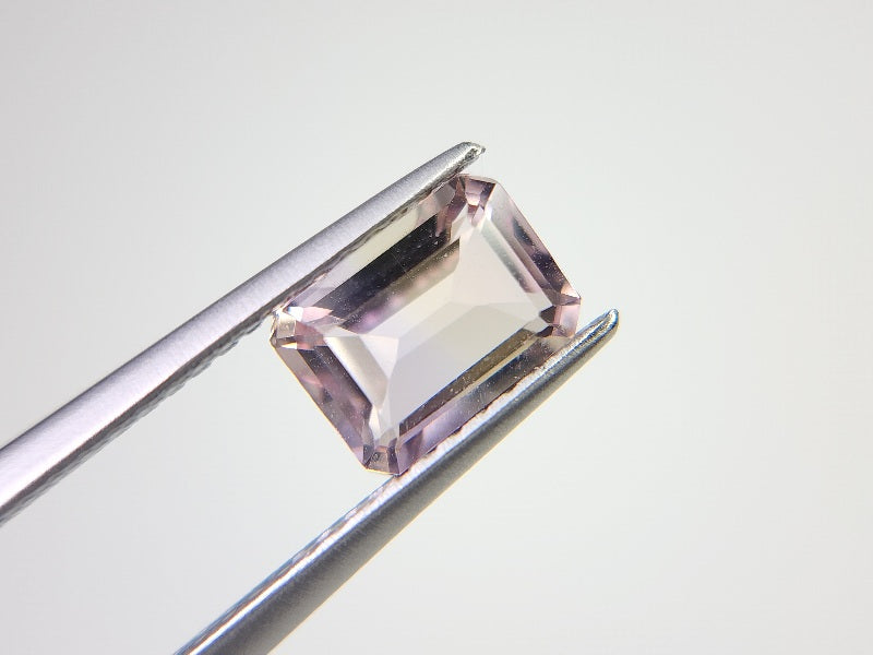 AMT-20　アメトリン　1.09ct
