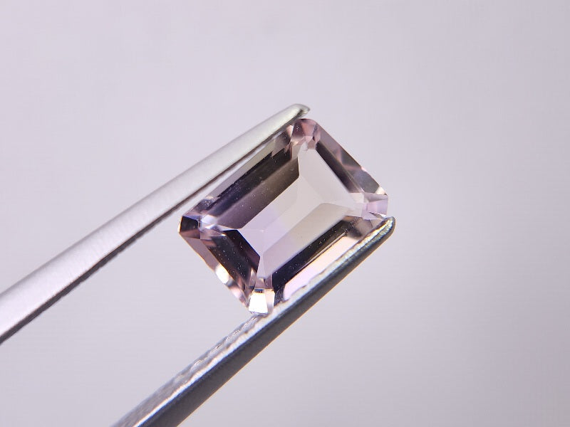 AMT-22　アメトリン　1.02ct