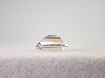 AMT-25　アメトリン　0.95ct