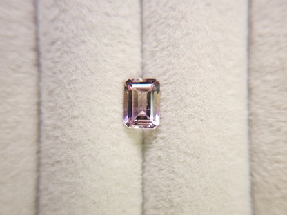 AMT-21　アメトリン　1.05ct