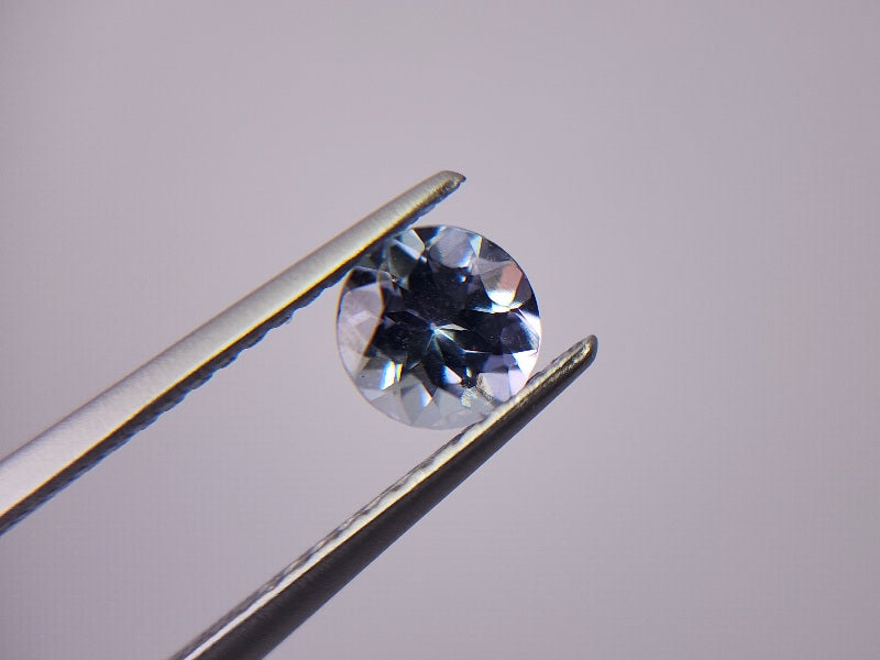ZO-11　ゾイサイト　0.64ct