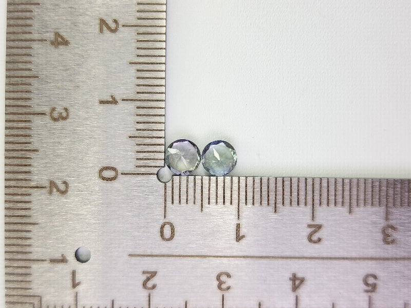 SET2-ZO-8　ゾイサイト2石セット　計0.98ct