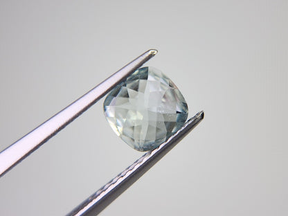 gBE-15　グリーンベリル　0.72ct