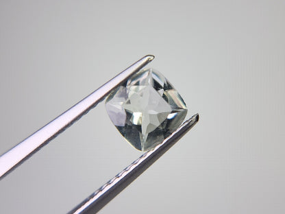 gBE-19　グリーンベリル　0.63ct