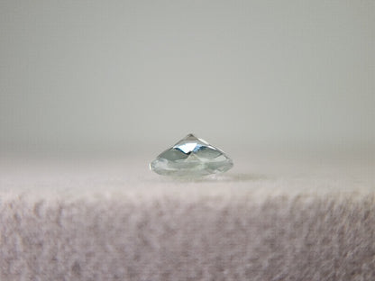 gBE-15　グリーンベリル　0.72ct