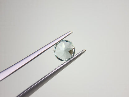 gBE-73　グリーンベリル　0.45ct