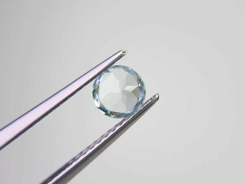gBE-74　グリーンベリル　0.45ct