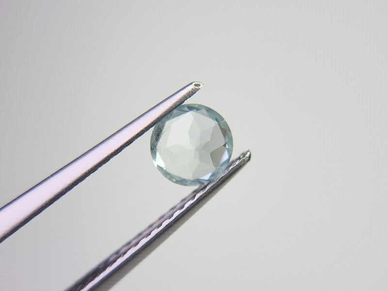 gBE-75　グリーンベリル　0.45ct