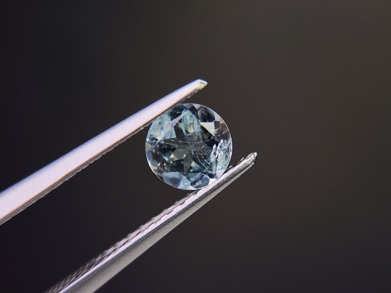 gBE-76　グリーンベリル　0.45ct