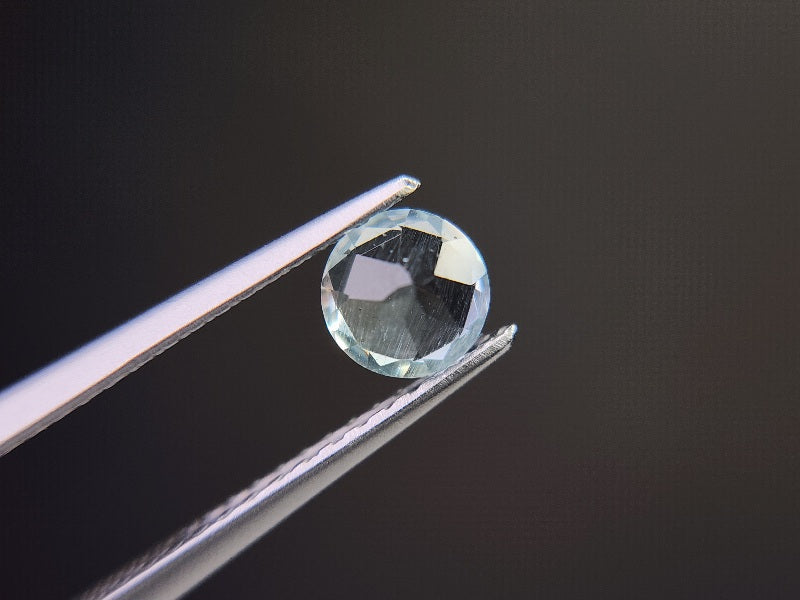 gBE-81　グリーンベリル　0.44ct