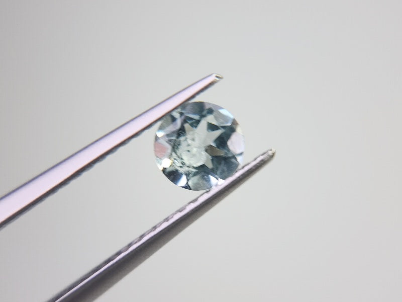 gBE-82　グリーンベリル　0.43ct