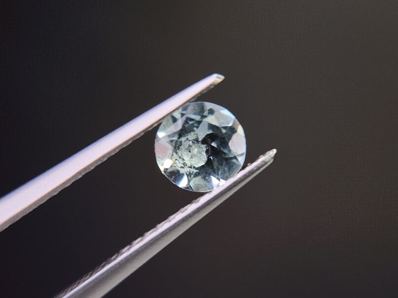 gBE-82　グリーンベリル　0.43ct