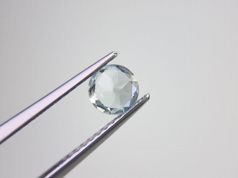 gBE-84　グリーンベリル　0.43ct