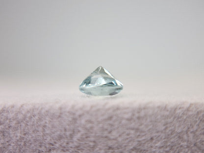 gBE-81　グリーンベリル　0.44ct