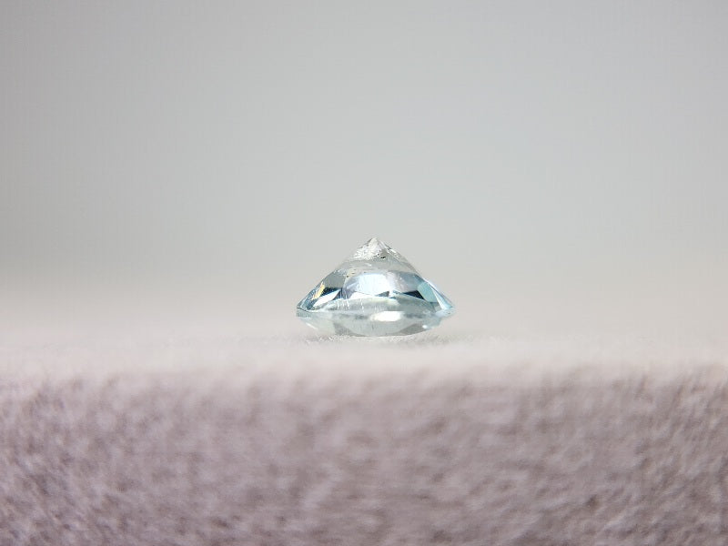 gBE-82　グリーンベリル　0.43ct