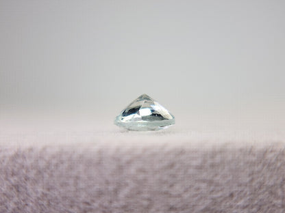 gBE-83　グリーンベリル　0.43ct