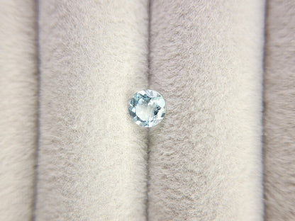 gBE-76　グリーンベリル　0.45ct
