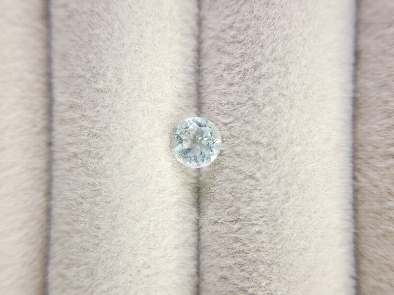 gBE-84　グリーンベリル　0.43ct