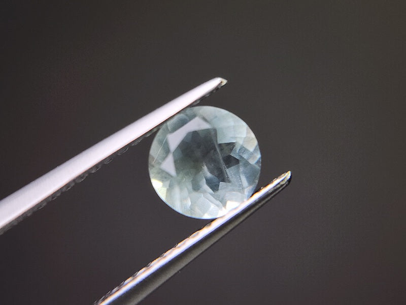 gBE-31　グリーンベリル　0.77ct