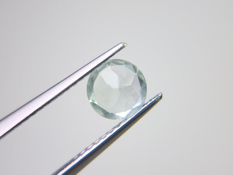 gBE-31　グリーンベリル　0.77ct