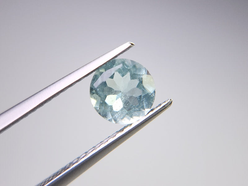 gBE-35　グリーンベリル　0.75ct