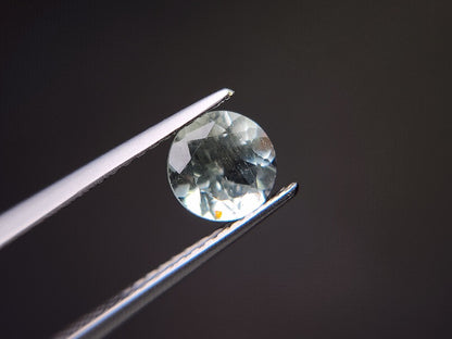 gBE-36　グリーンベリル　0.74ct