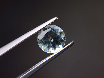 gBE-37　グリーンベリル　0.74ct