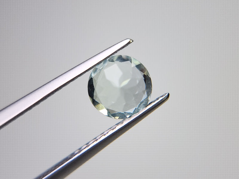 gBE-37　グリーンベリル　0.74ct