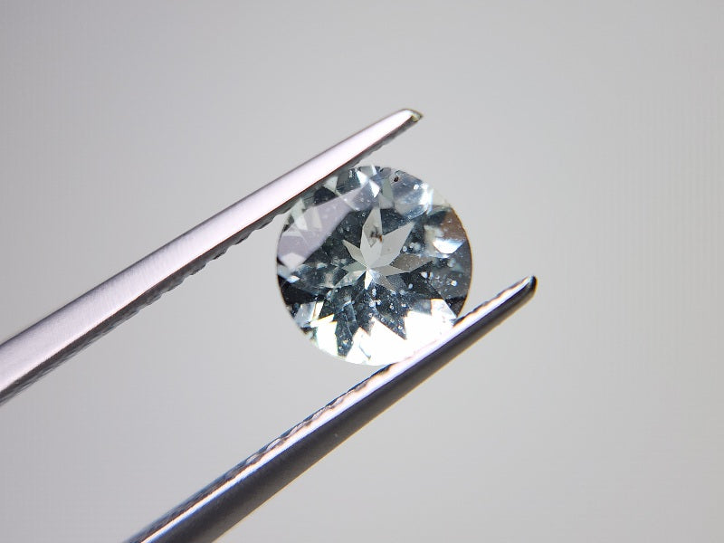 gBE-39　グリーンベリル　0.73ct