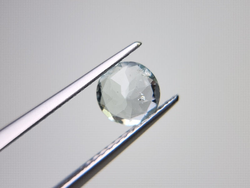 gBE-39　グリーンベリル　0.73ct